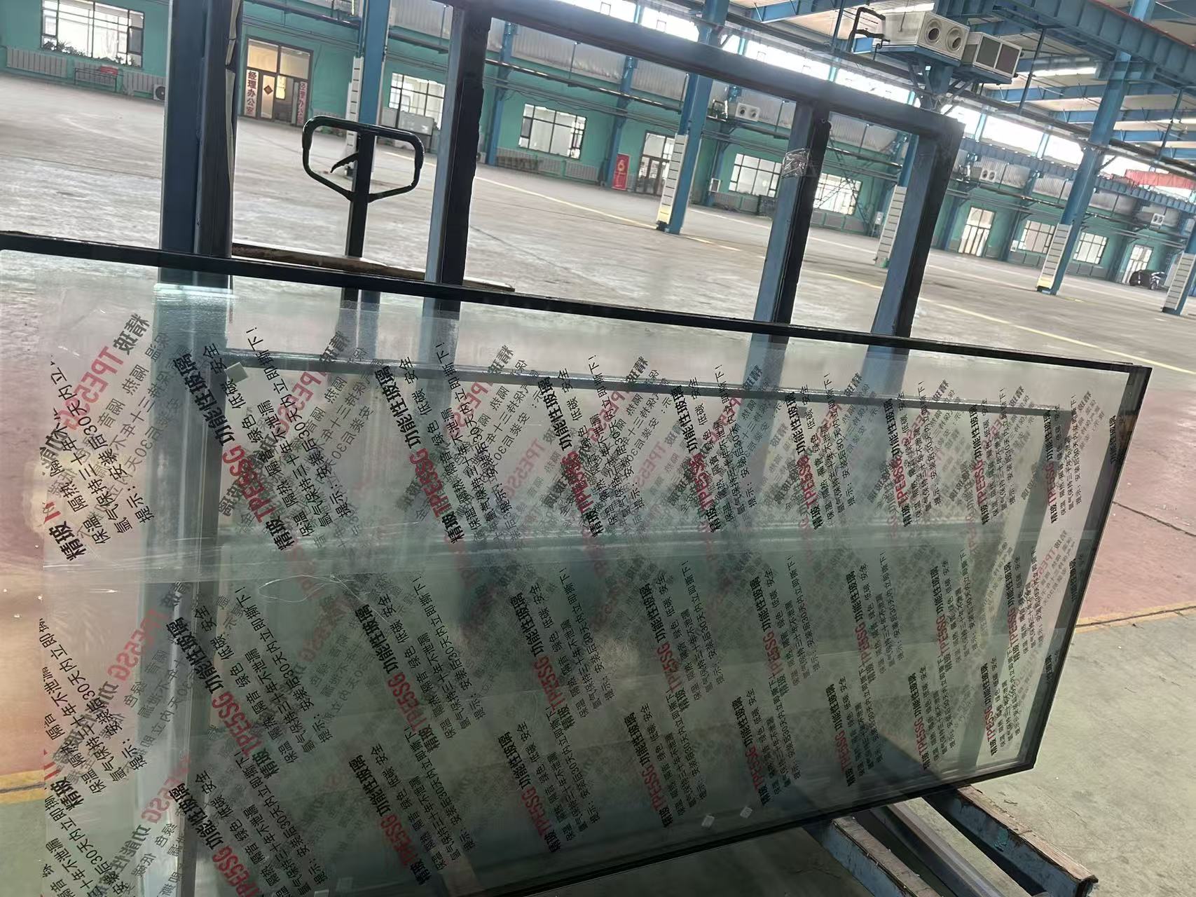 中卫市玻璃源头工厂彩轴玻璃 - 一站式服务